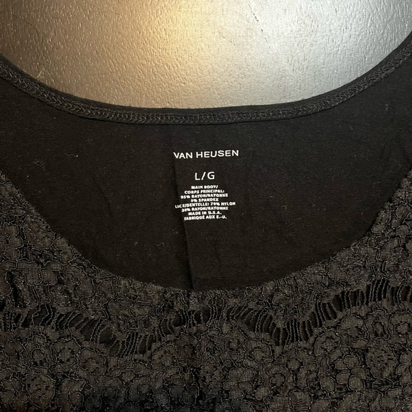 ⭐️2/$15 Van Heusen Lace Sleeveless - Picture 3 of 3